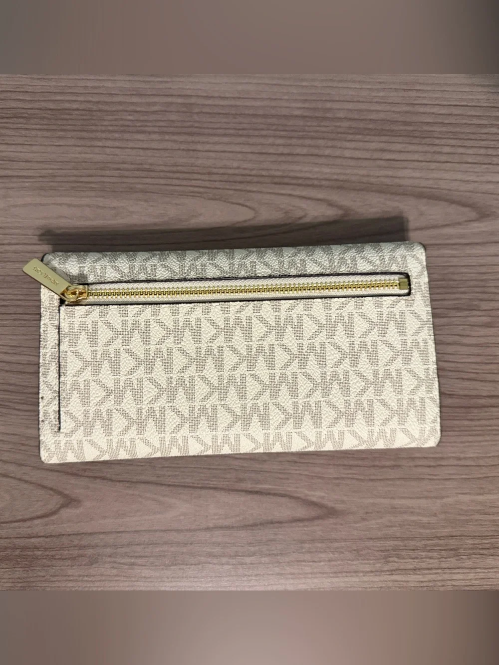 Michael Kors classic michael